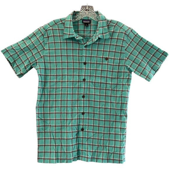 PATAGONIA Shirt Mens Small Aqua￼ Short Sleeve Button Up Plaid Organic Casual - Picture 1 of 4